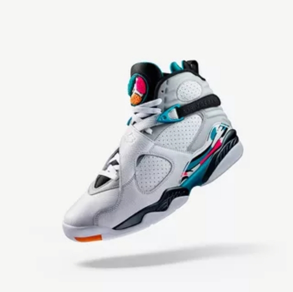 AIR JORDAN VIIIWHITE/TURBO GREEN Size 6.5 Y (Big Boys Size) - Picture 2 of 16